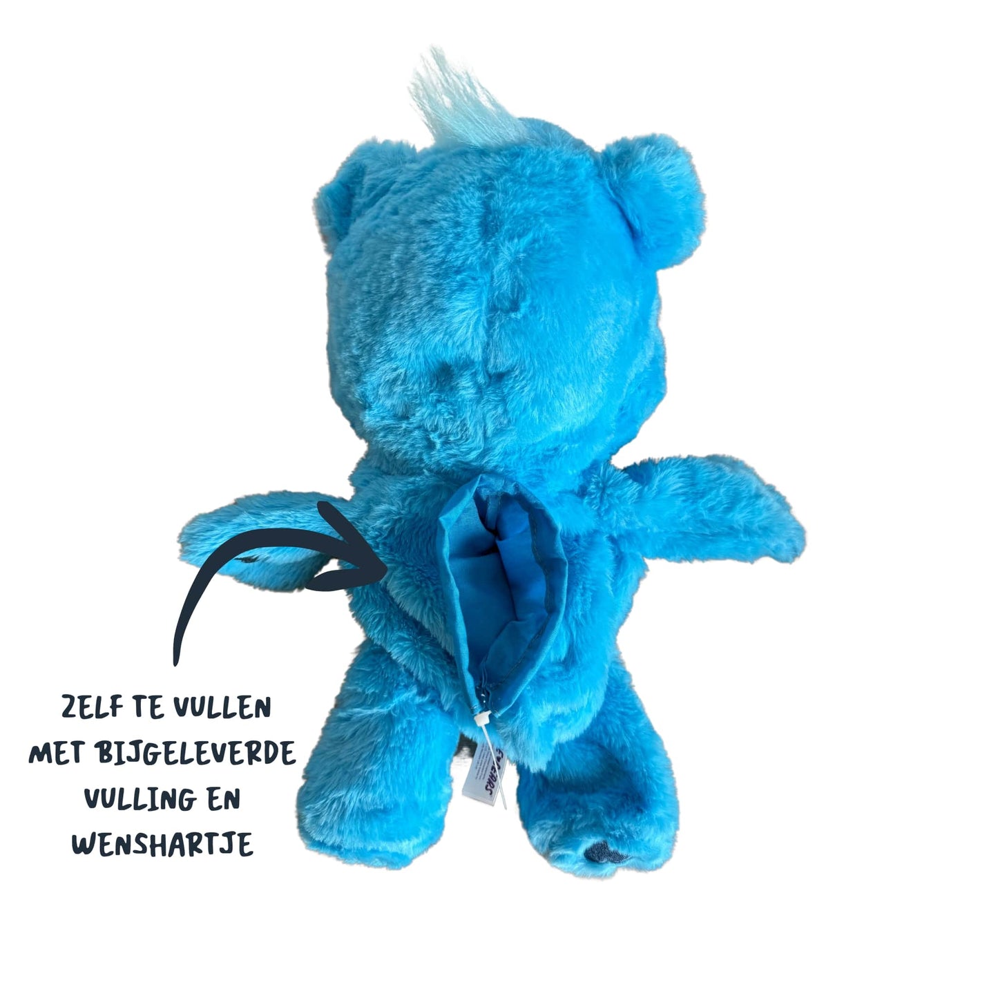 Achterzijde van het Brombeertje van Make a Bear met vulopening β knuffel om zelf te vullen en te personaliseren