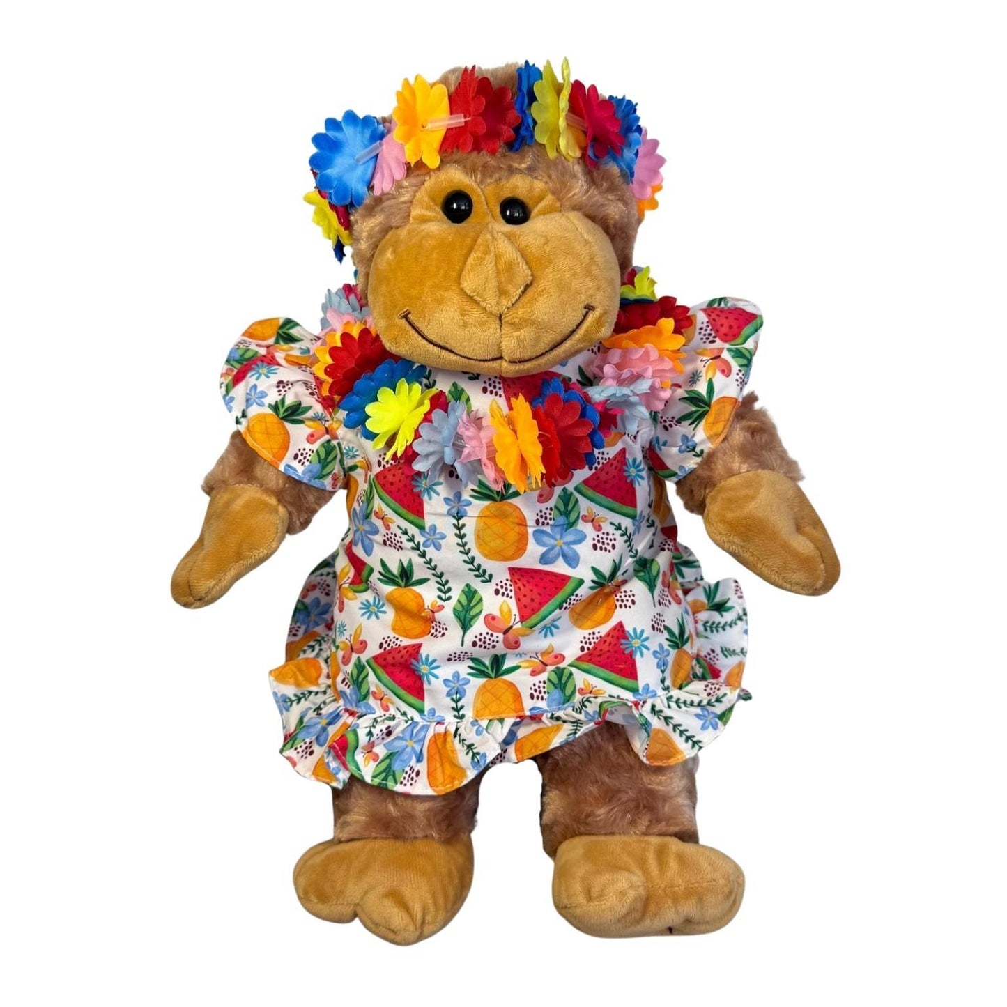 Mooki de knuffelaap in Hawaii jurkje met accessoires – tropische outfit uit de Make a Bear collectie