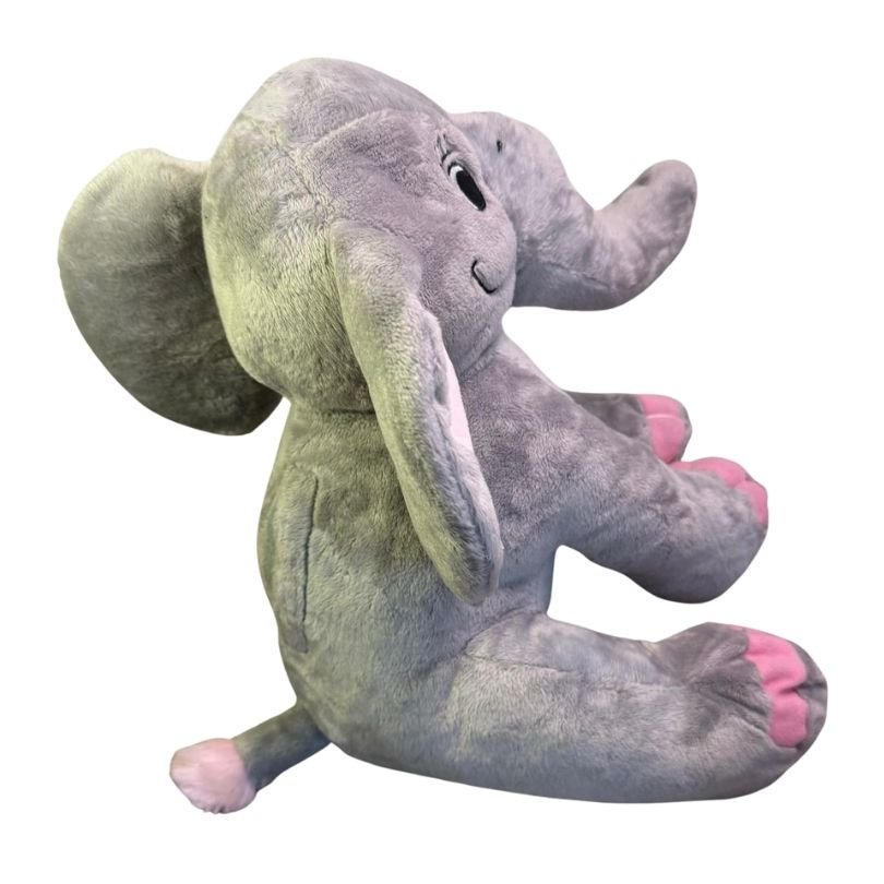 Nellie de Olifant knuffel - Make a bearGrijze knuffelolifant met roze binnenkant van de oren en voeten, met geborduurde ogen voor een zachte en veilige uitstraling