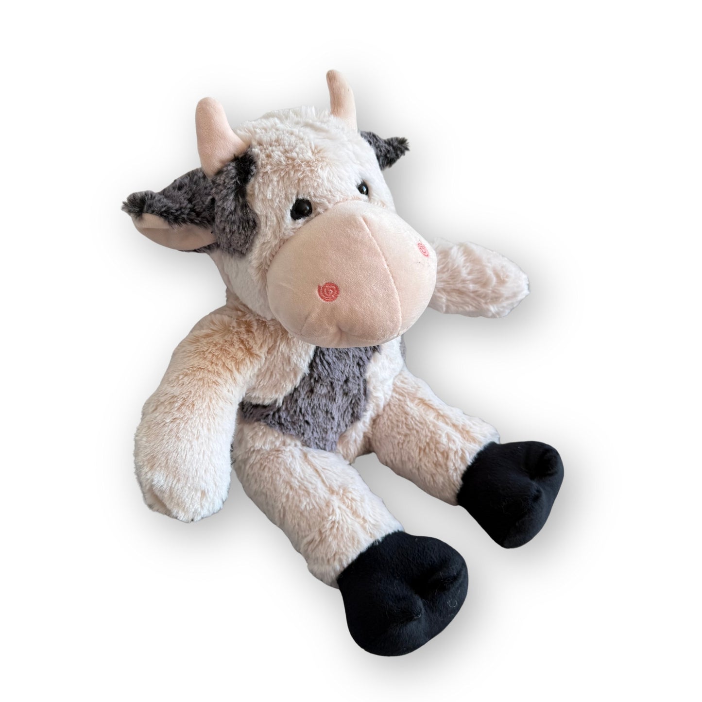 Bessie de knuffel koe